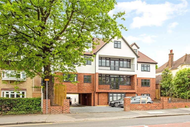 Focus on Upminster Homes for Sale in East London