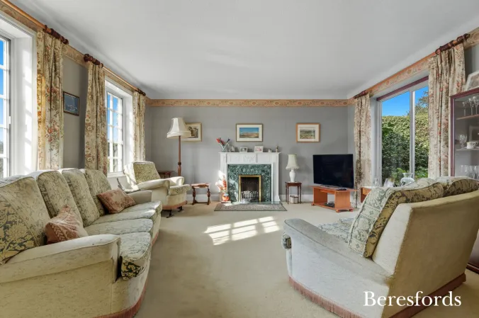 Property in Hanging Hill Lane, Hutton alternative image