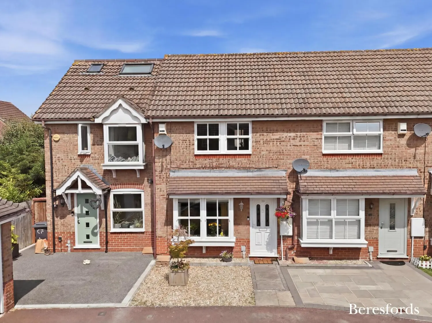 Long Grove, Harold Wood, RM3