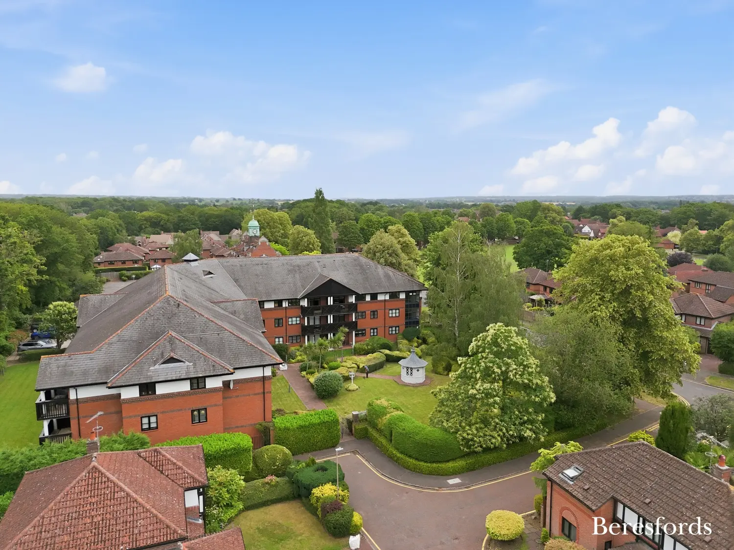 Poplar Drive, Hutton, ESSEX, CM13