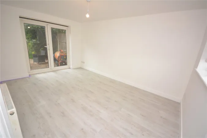 CHL220048 04