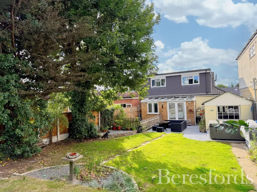 NBC251477 11