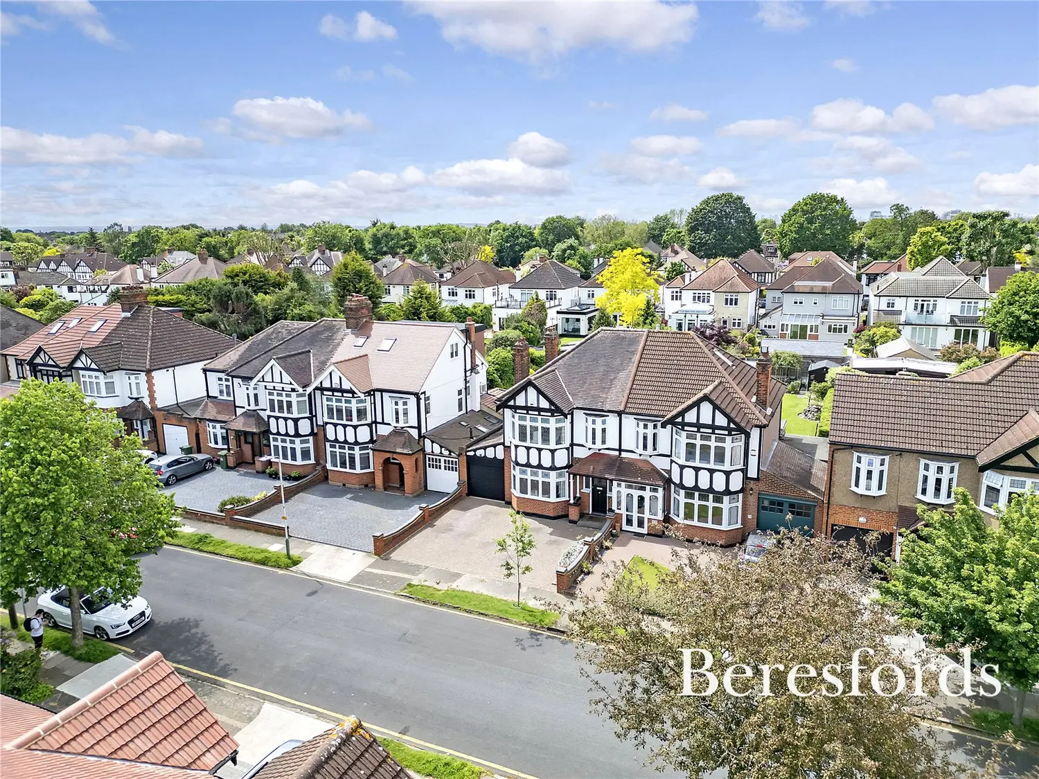 3 bed House for sale in Pemberton Avenue, Gidea Park | Beresfords