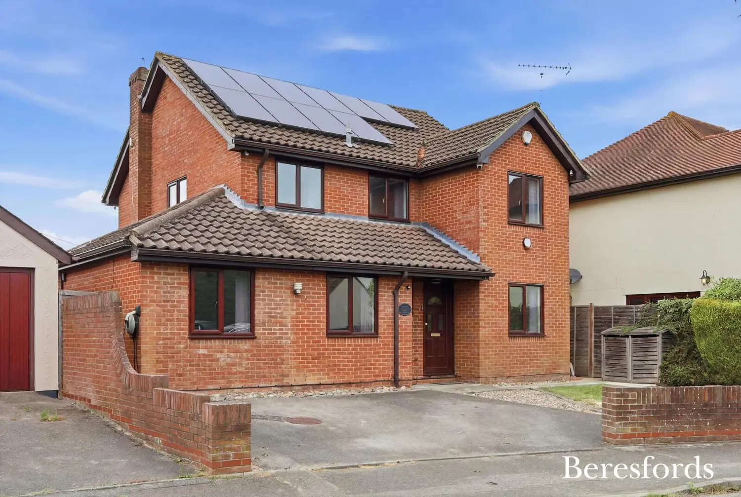 Rossdene Gardens, Leaden Roding, ESSEX, CM6