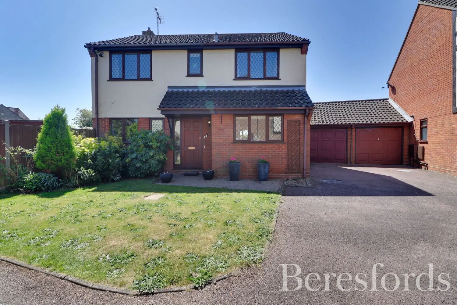 4 bed House for sale in Kingfisher Way, Kelvedon | Beresfords