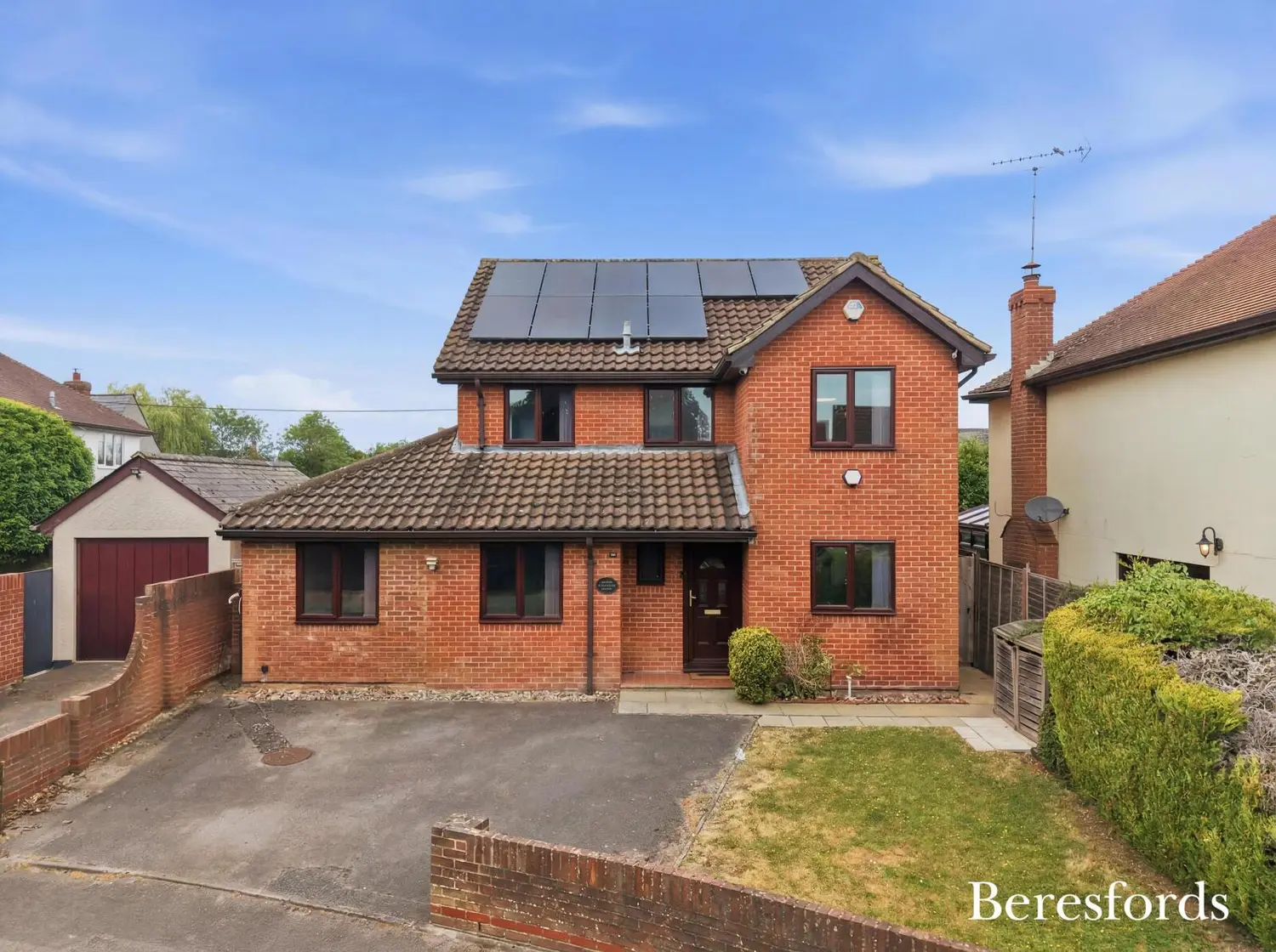 4 bed House for sale in Rossdene Gardens, Leaden Roding | Beresfords