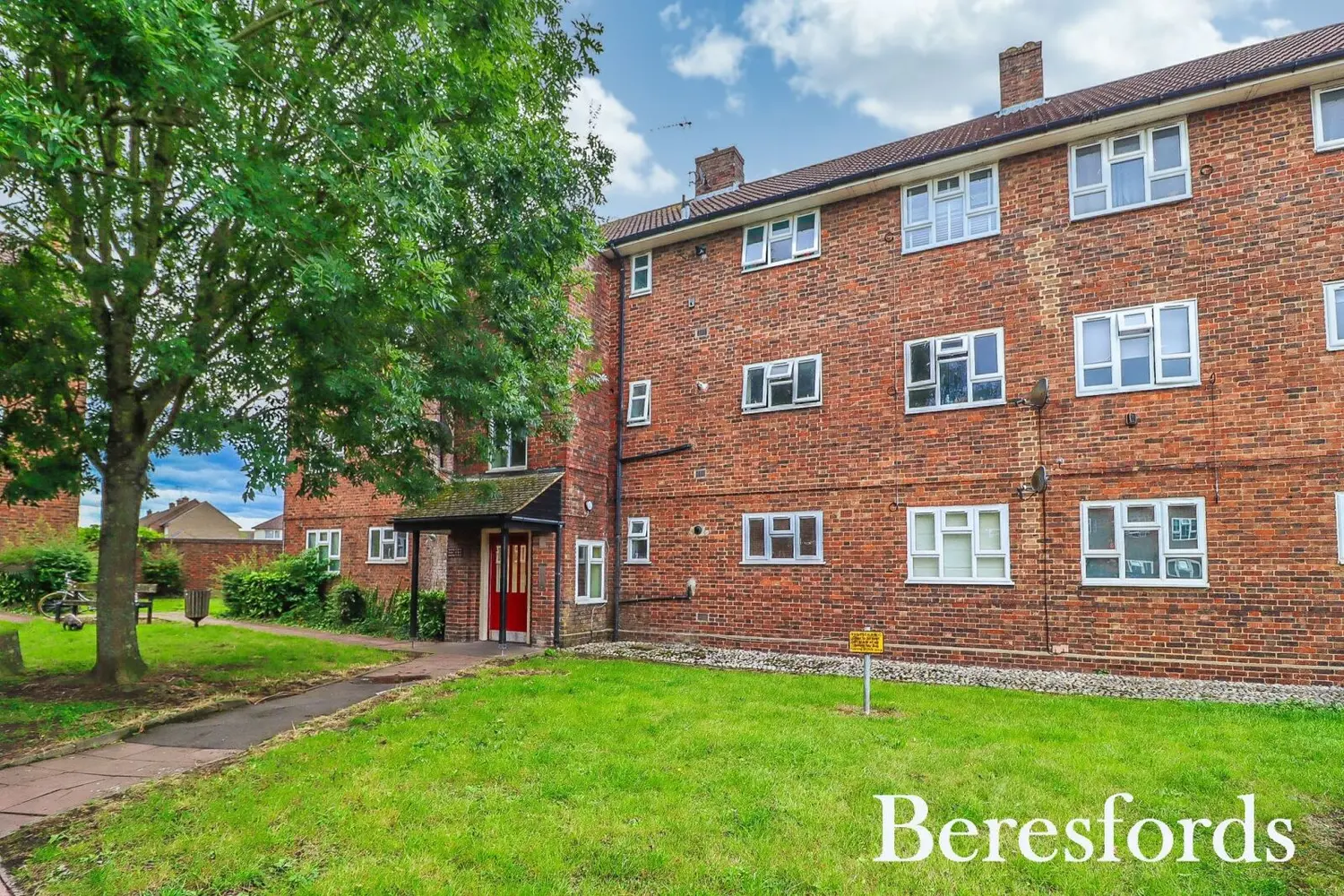 Faymore Gardens, South Ockendon, RM15